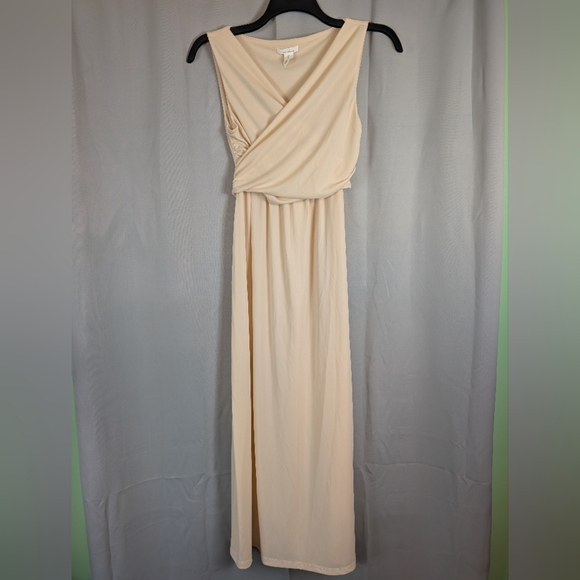 H&M Cream Maternity Maxi Dress - Picture 1 of 8